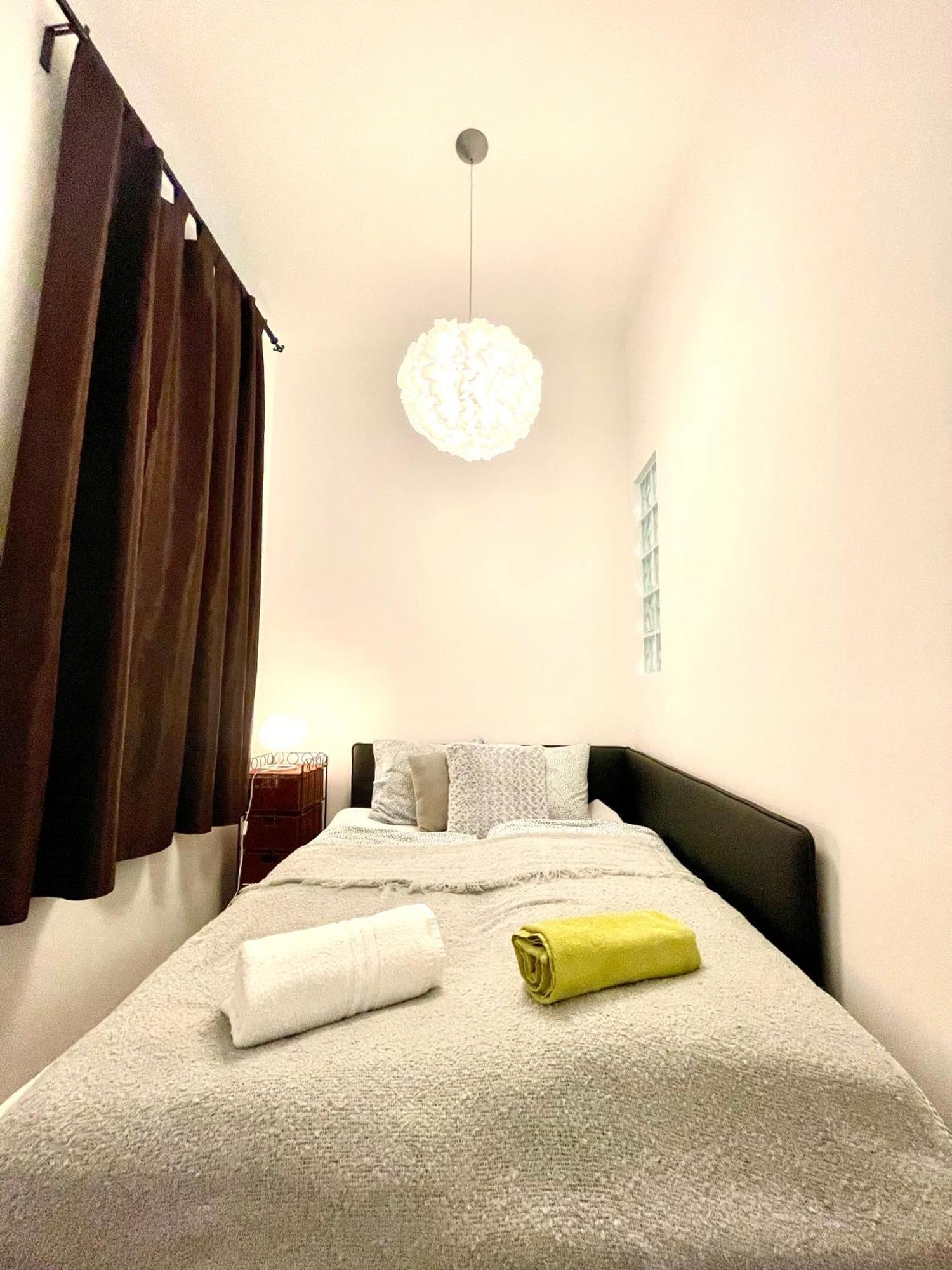 Amazing Swedish 3 Rooms Apartment In The City Center Budapest Eksteriør billede