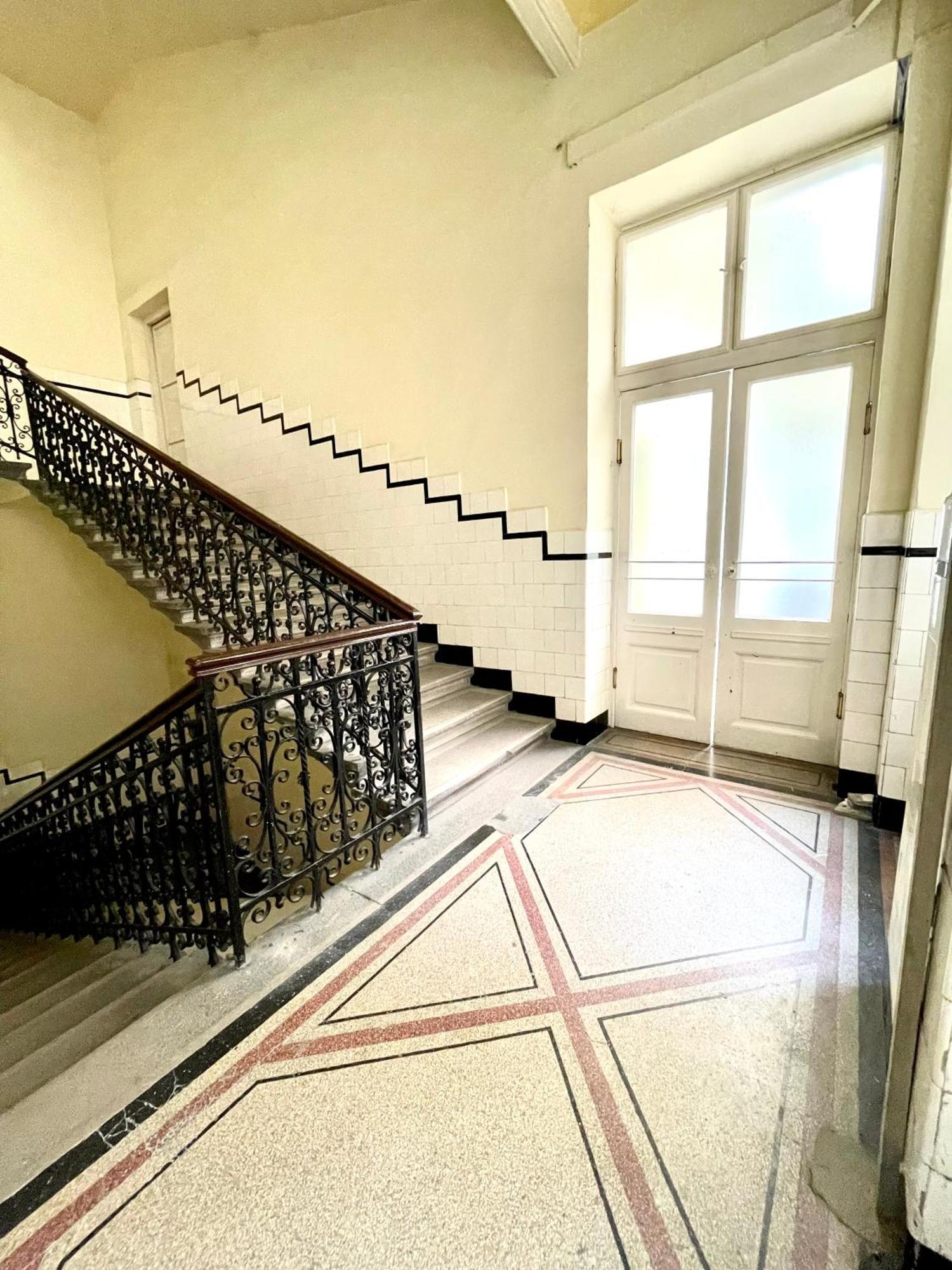 Amazing Swedish 3 Rooms Apartment In The City Center Budapest Eksteriør billede